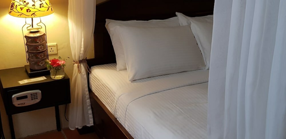 Фото Betel Nut Lodge - Adult Only