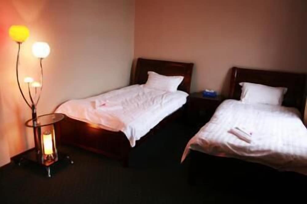 Фото Eden Gardens Motel