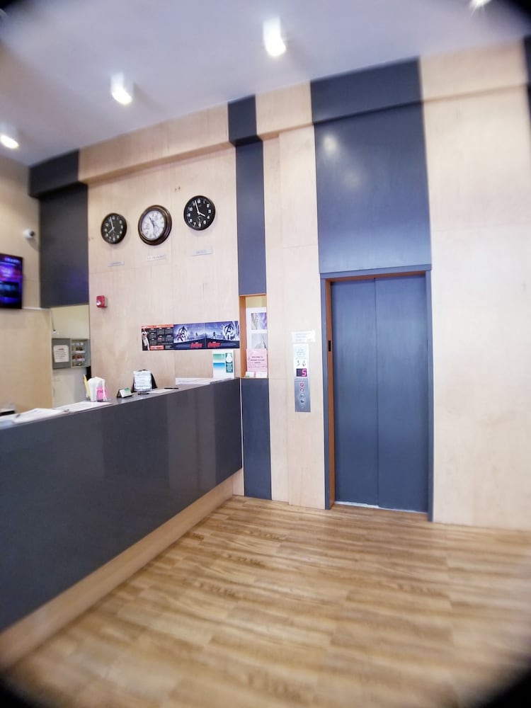 Фото Orange Village Hostel