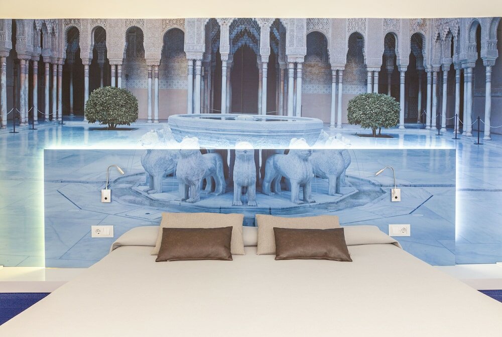 Фото Hotel Macià Granada Five Senses Rooms & Suites