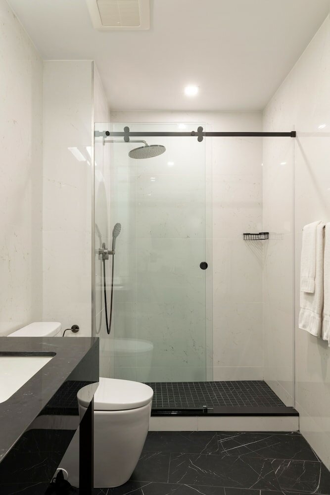 Фото Broadway Plaza Hotel