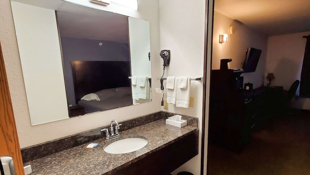 Фото Jasper Ridge Inn Ishpeming