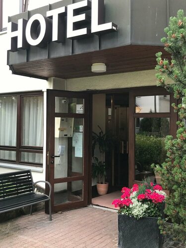 Гостиница Hotel Flora Stuttgart - Möhringen