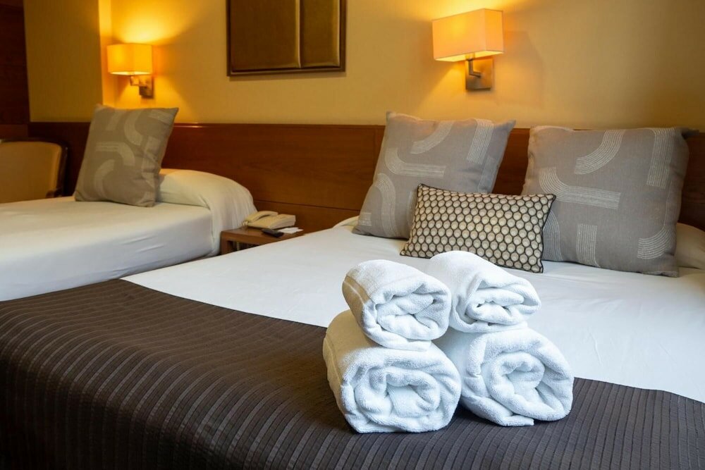 Фото Hotel Sterling