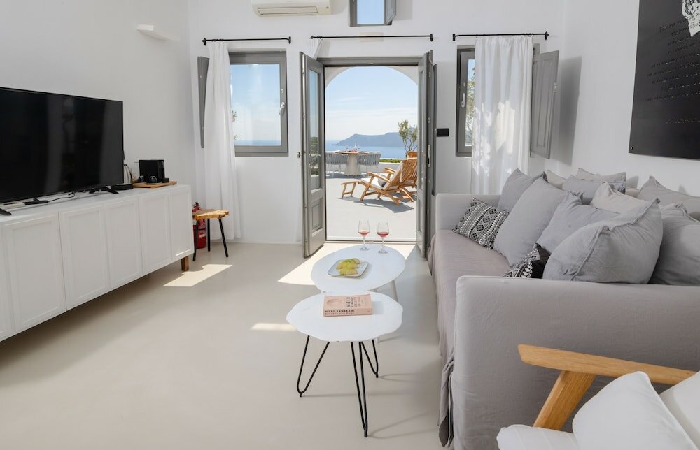 Фото Ikies Santorini