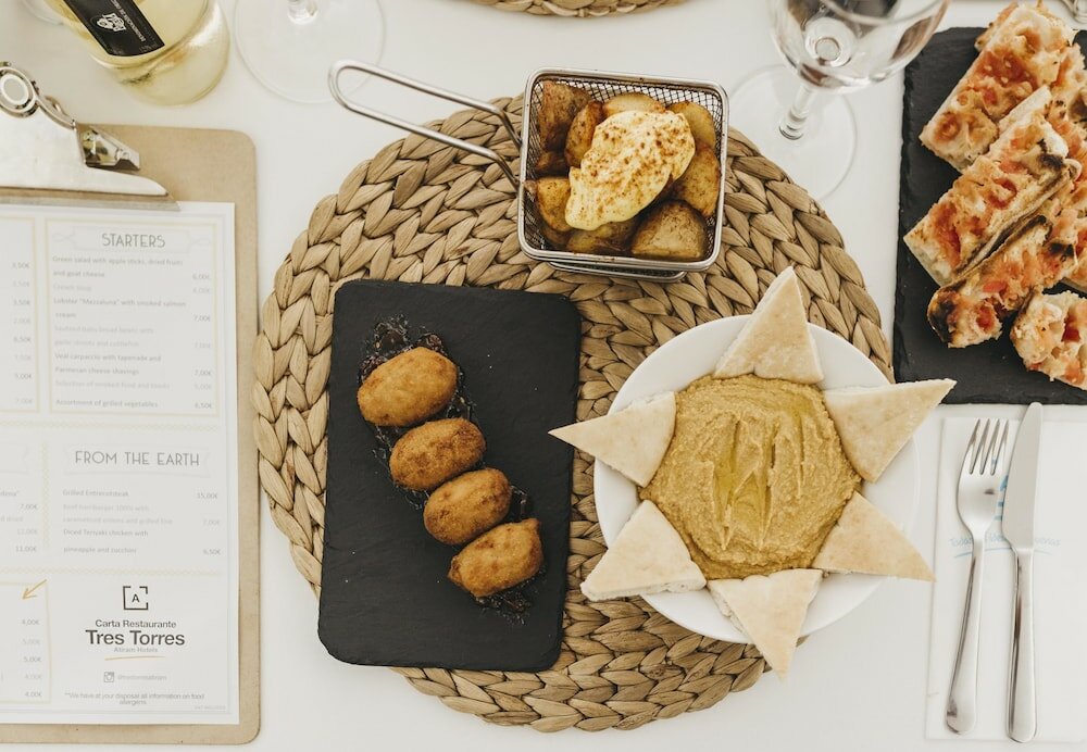 Фото Tres Torres Atiram Hotel