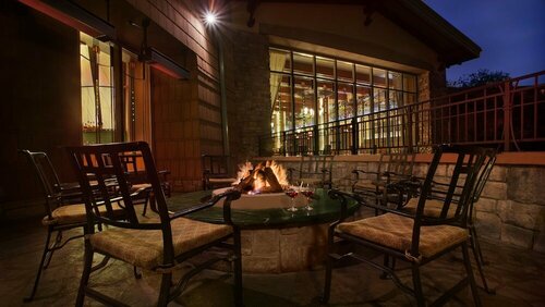 Гостиница Disney's Grand Californian Hotel and Spa в Пласентии