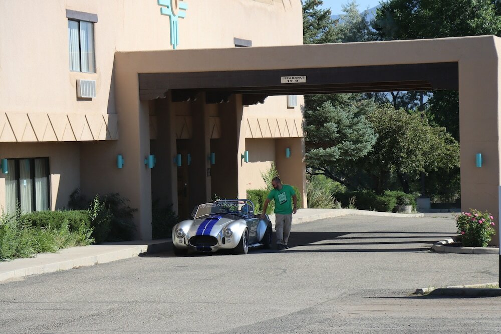 Фото Sagebrush Inn & Suites