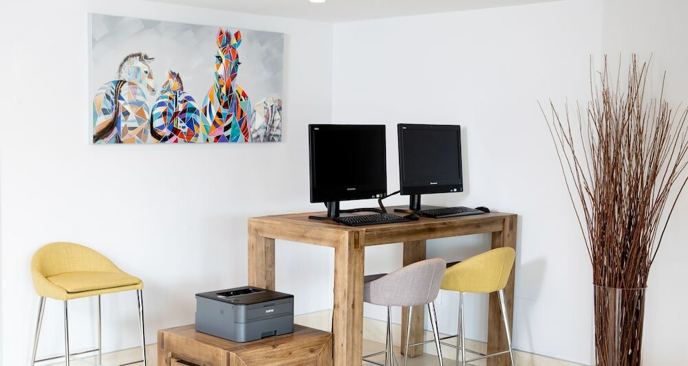 Фото Best Western Hotel Brossard