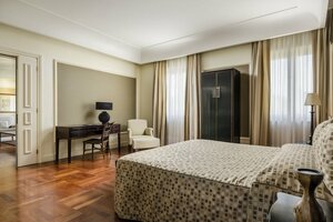 Гостиница Eurostars Centrale Palace