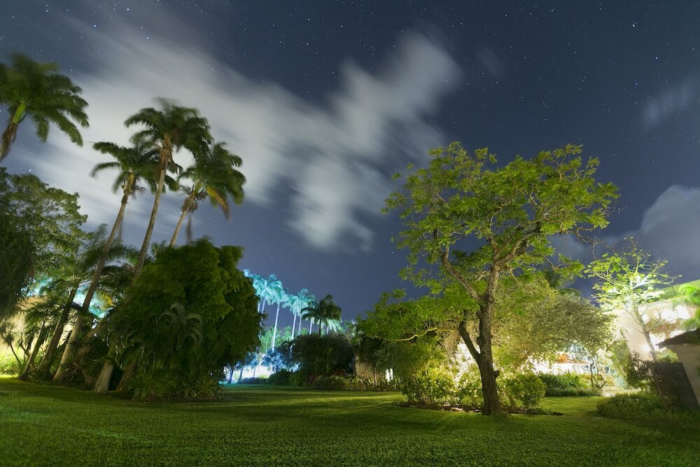 Фото Fairmont Royal Pavilion