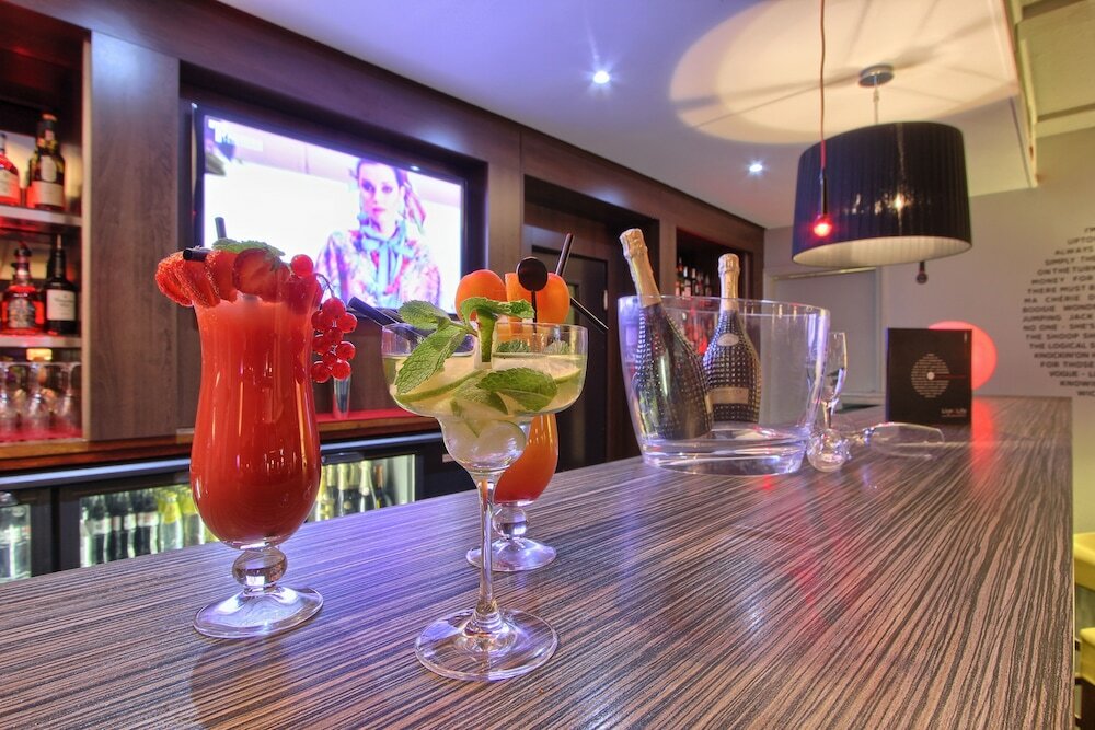 Фото Mercure Paris Velizy