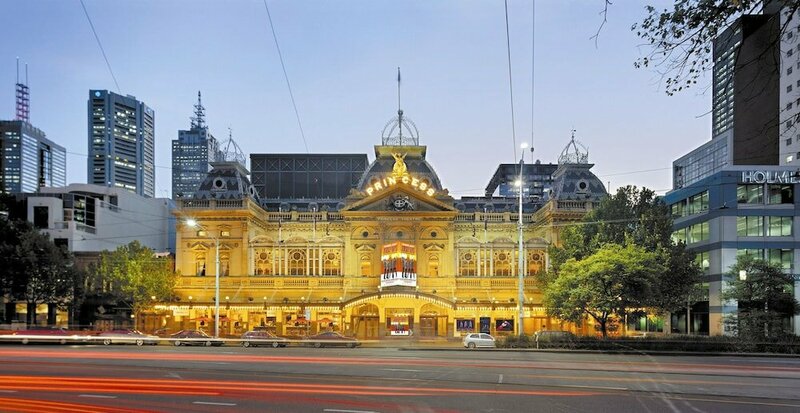Гостиница Comfort Hotel Melbourne Central в Мельбурне