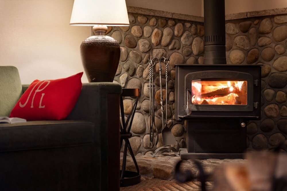 Фото Fairmont Jasper Park Lodge