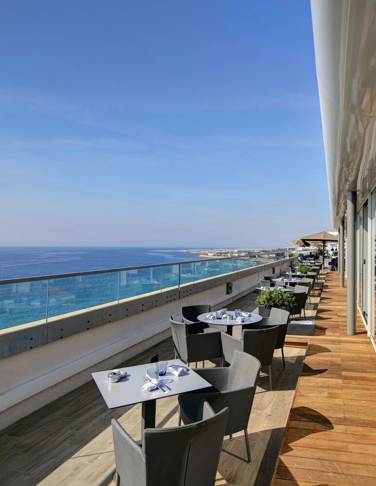 Фото Radisson Blu Hotel Nice