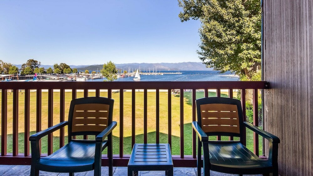 Фото Best Western Edgewater Resort