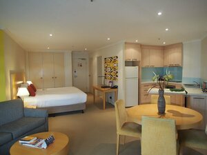 Гостиница The York by Swiss-Belhotel International