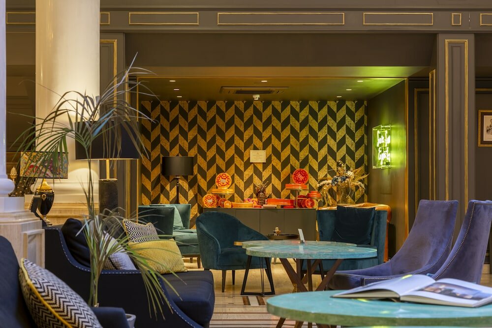 Фото Eugenia de Montijo, Autograph Collection