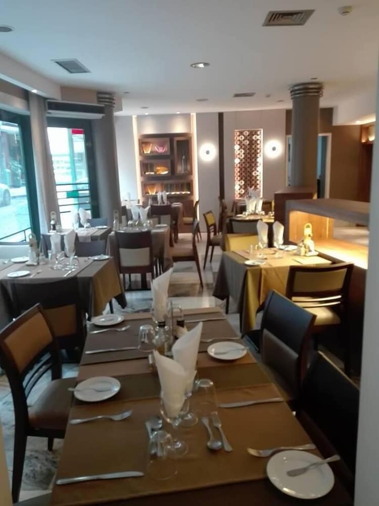 Фото Hotel Windsor