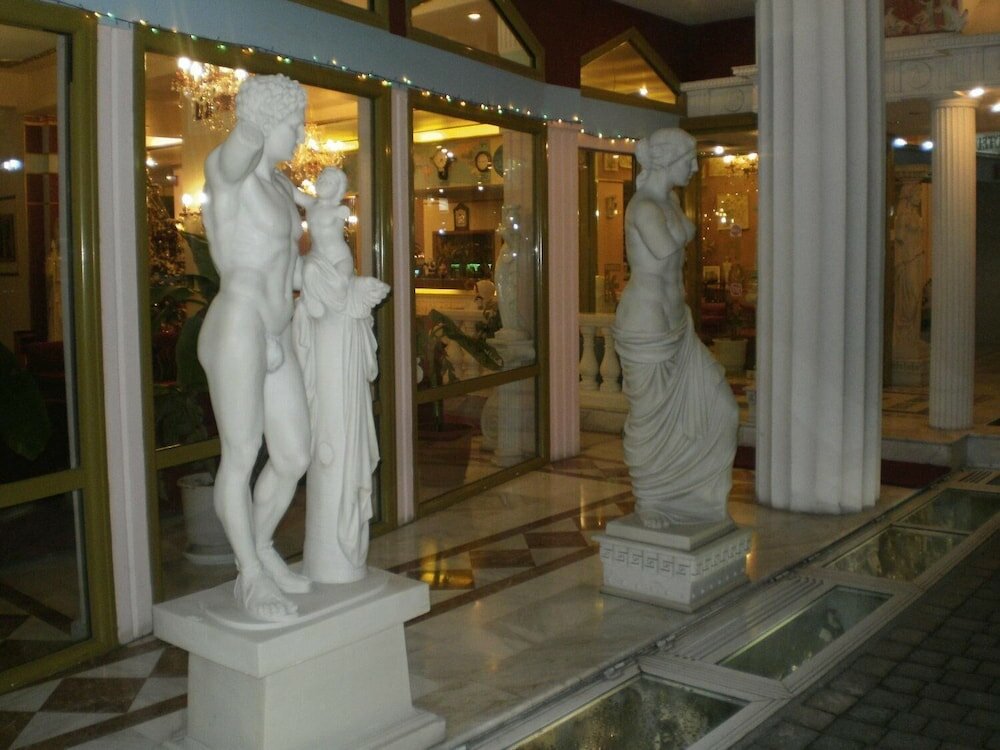 Фото Famissi Hotel