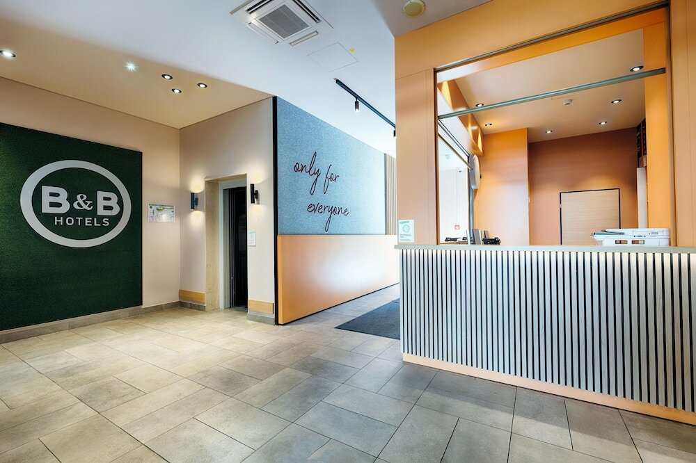 Фото B&b Hotel München-Hbf