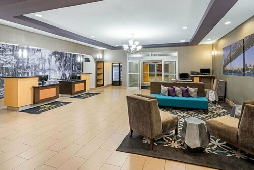 Гостиница La Quinta Inn & Suites by Wyndham Houma