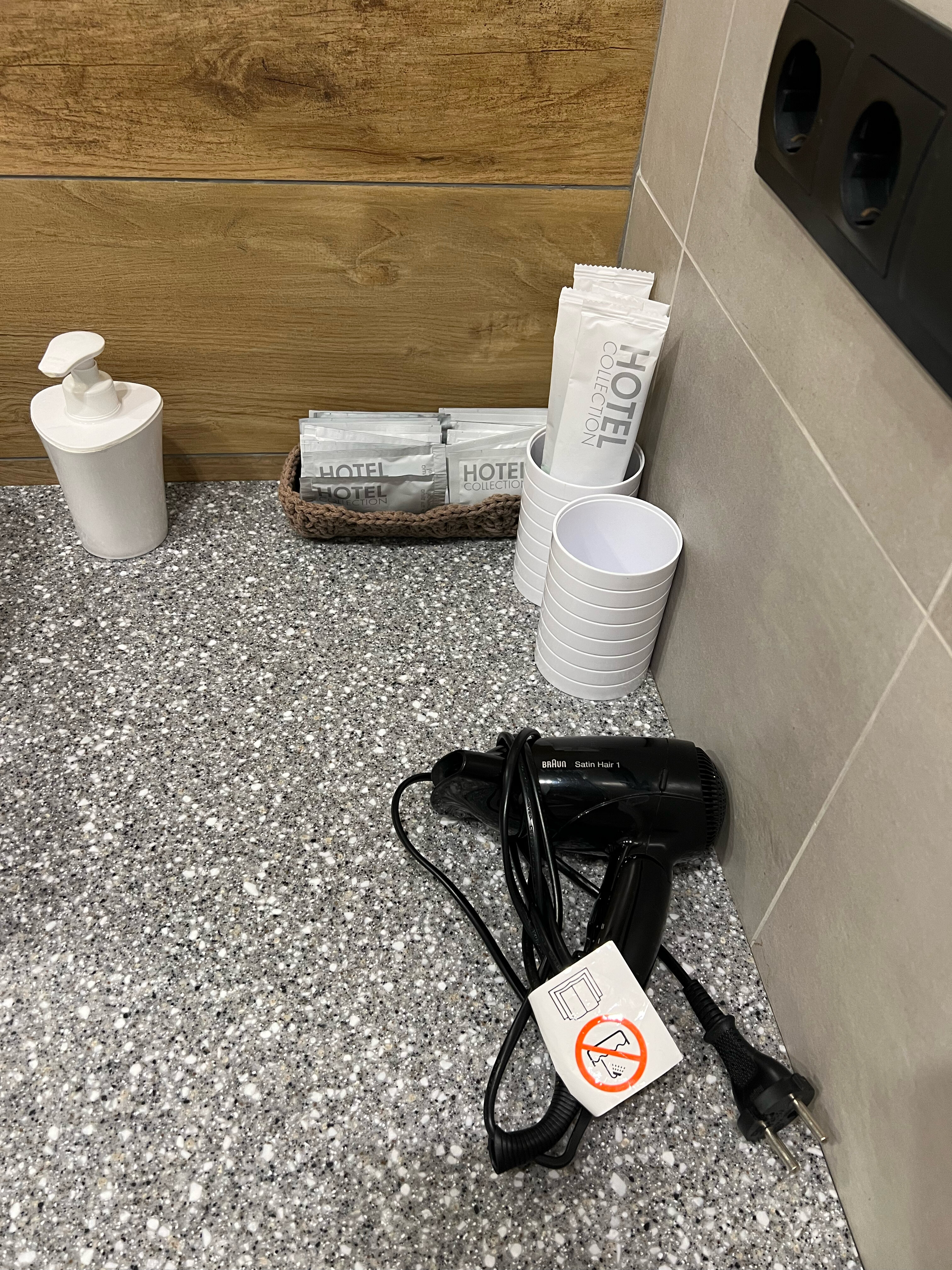 Фото Apartburo Апартаменты в бельэтаже у моря