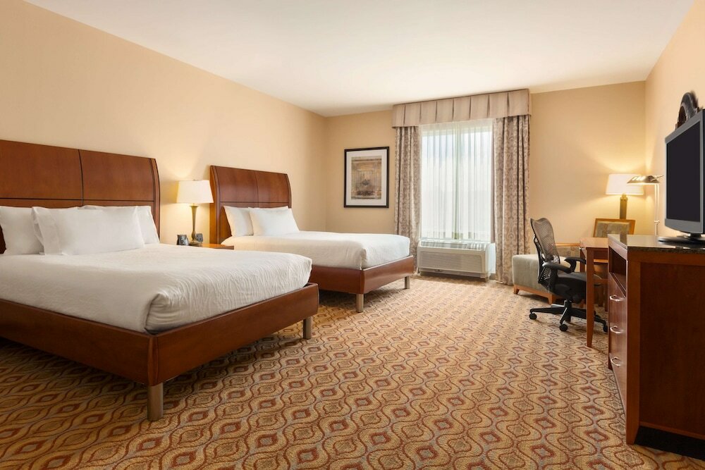 Фото Hilton Garden Inn Solomons