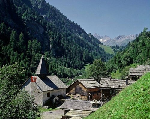 Гостиница Swiss Heidi Hotel