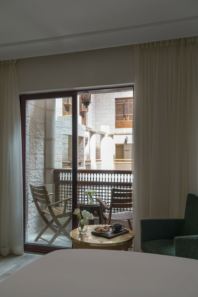 Фото Mövenpick Resort Petra