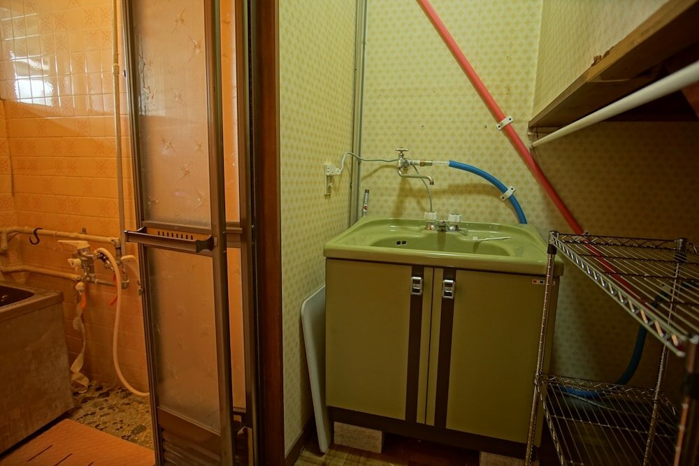 Фото Hakuba Station Guest House Hostel EN