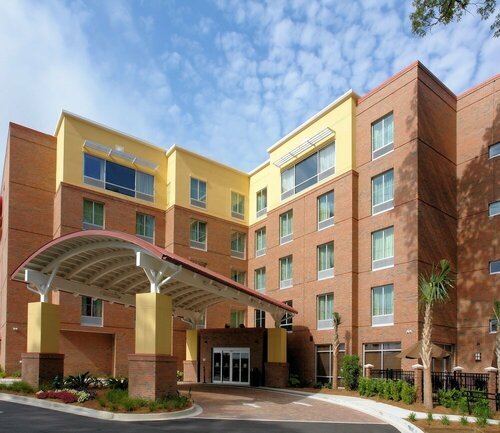 Гостиница Comfort Suites Charleston West Ashley