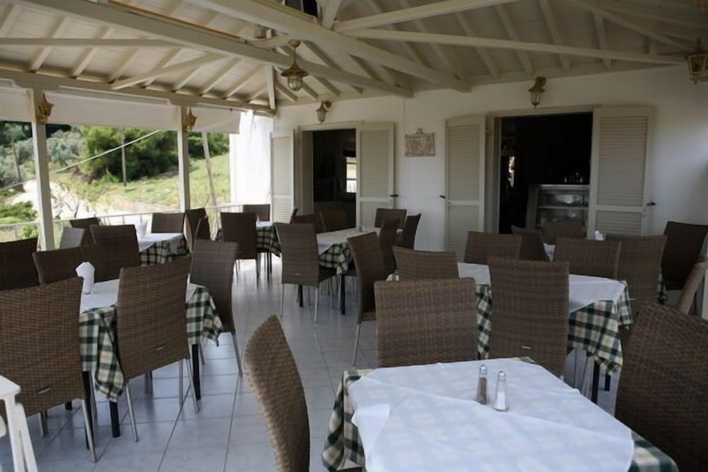 Фото Hotel Nereides