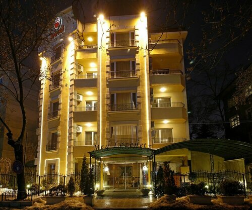 Гостиница Meg Lozenetz Hotel в Софии