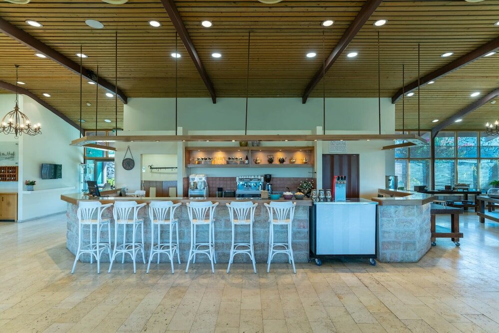 Фото Tzuba Hotel