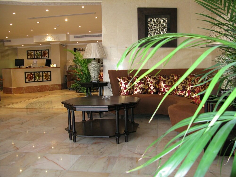 Фото Landmark Suites Jeddah