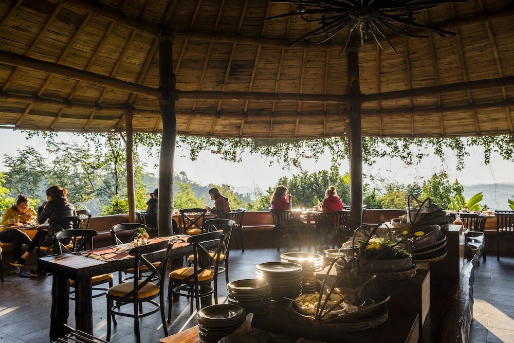 Фото Phu Chaisai Mountain Resort