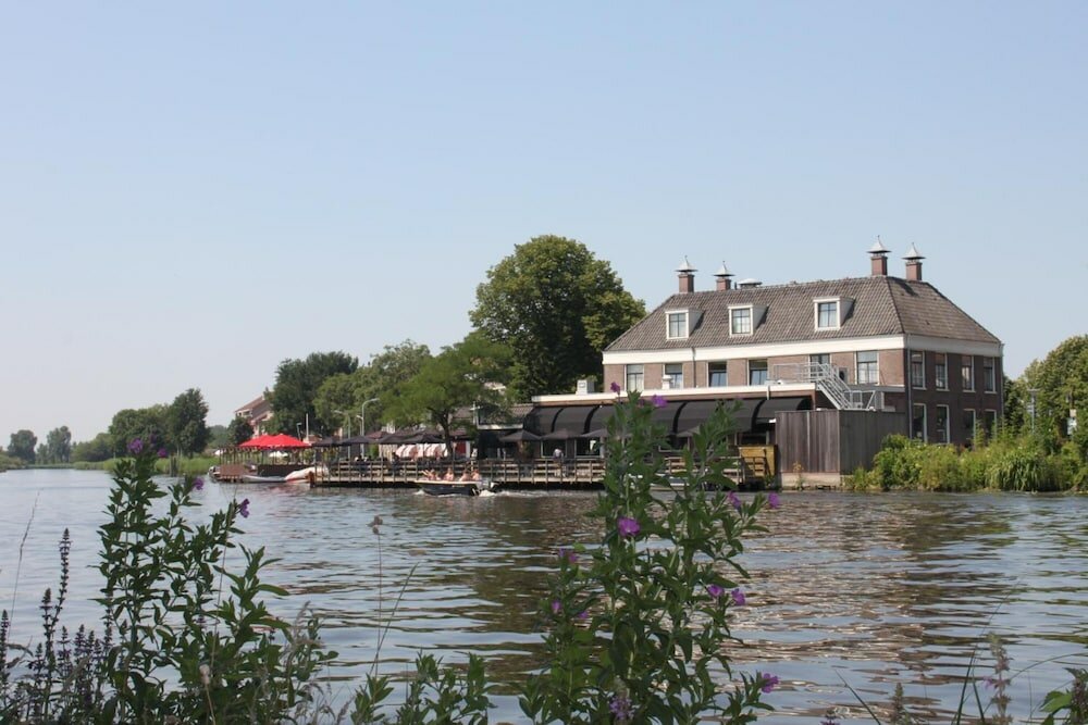 Фото Het Rechthuis aan den Amstel