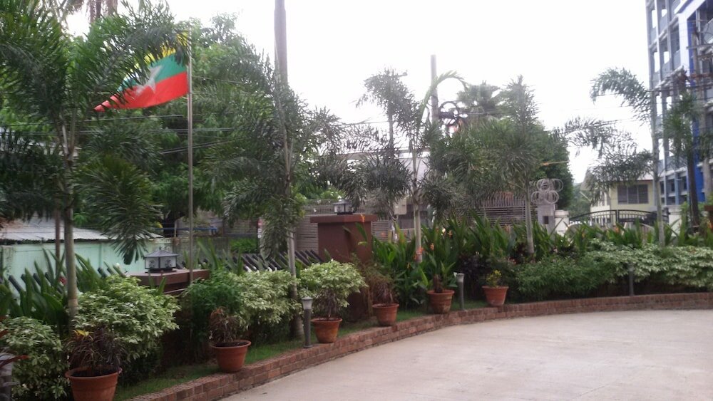 Фото Virati Hotel