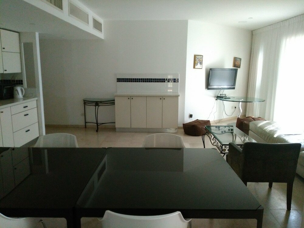 Фото Okeanos ba Marina by Sophie