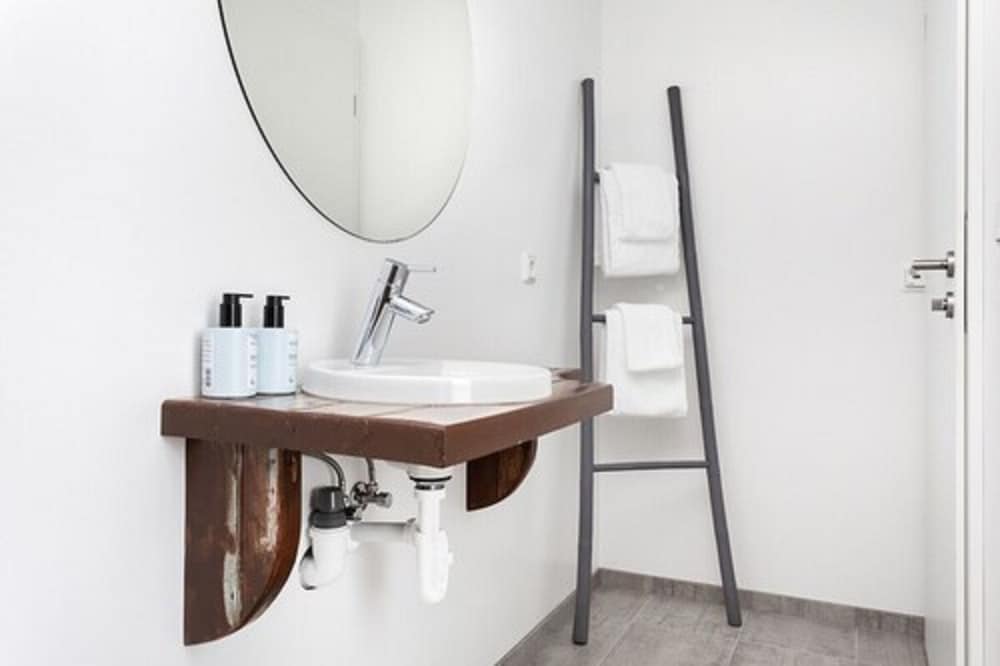 Фото Við Lónið guesthouse