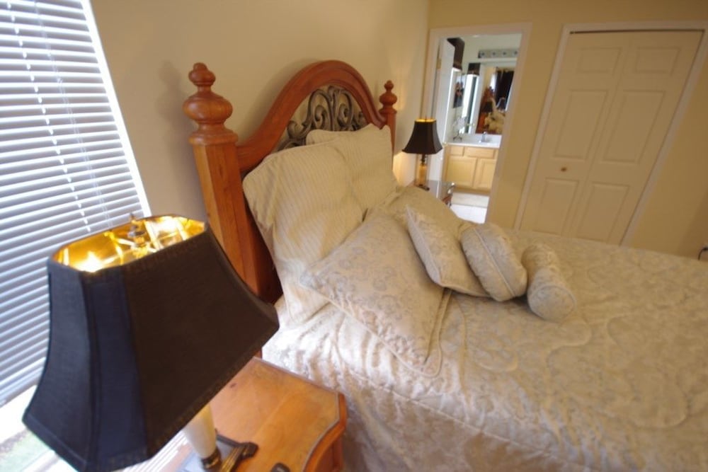 Фото Ly53773 - Emerald Island - 6 Bed 5.5 Baths Villa