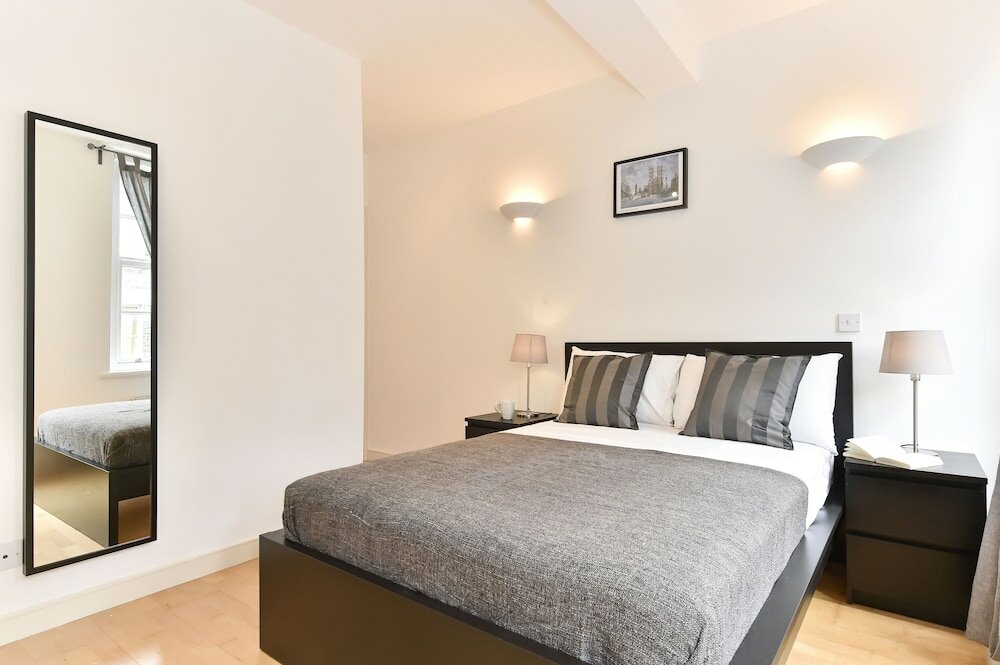 Фото Chancery Lane City Apartments