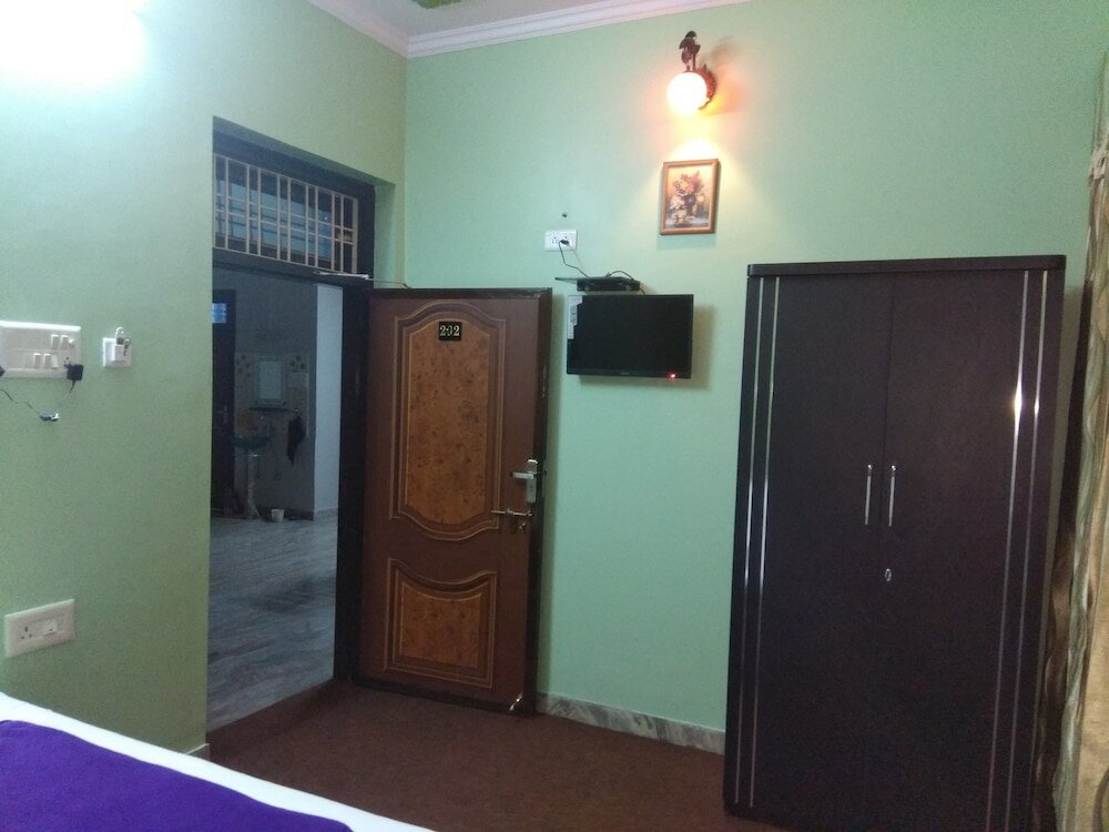 Фото Hotel Zamarrud Palace