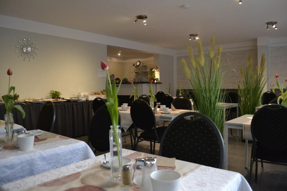 Фото Hotel Cafe Galerie