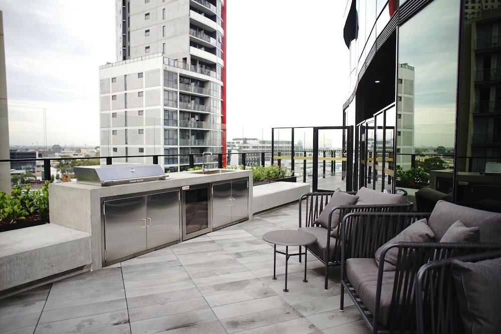 Фото Shadow Play 2Bed Ocean View Apartment