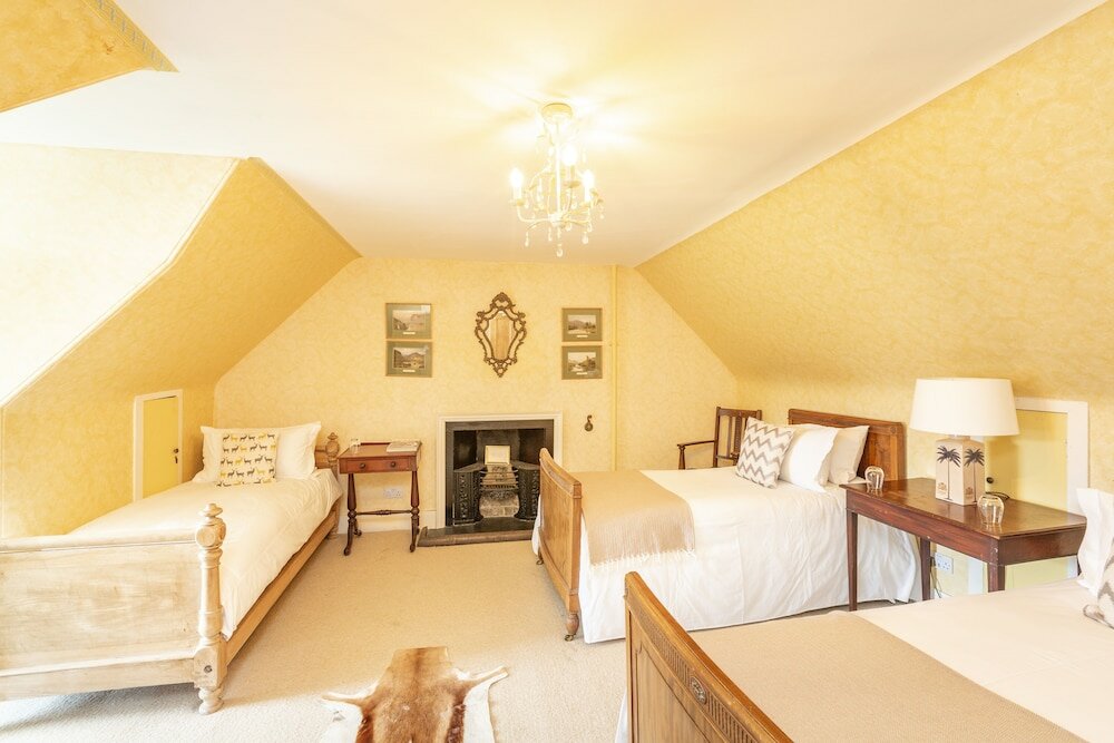 Фото Wardhill Castle