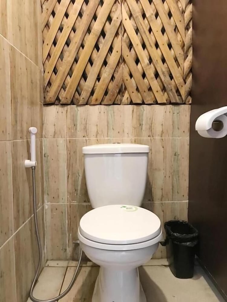 Фото His Capsule Hostel