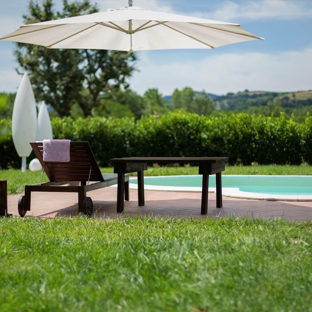 Фото Agriturismo La Cantina Di Bacco