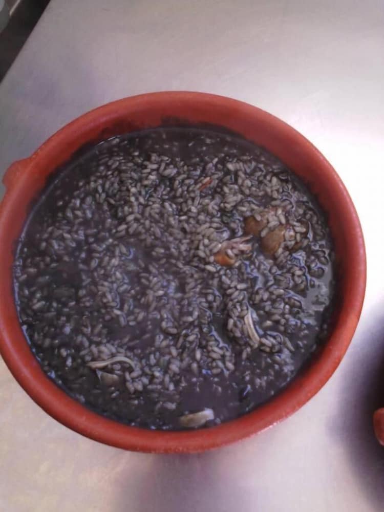 Фото Hostal Restaurante La Ilusión